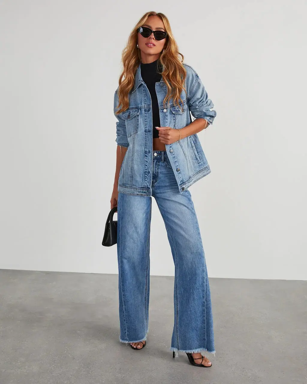 Women’s Wide Leg Jeans – Loose Solid Color Frayed Hem Denim Pants